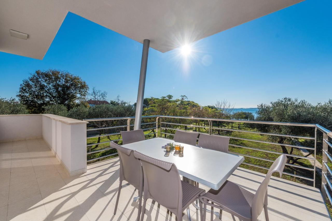 Villa Amfora - First Row By The Sea 比比涅 外观 照片